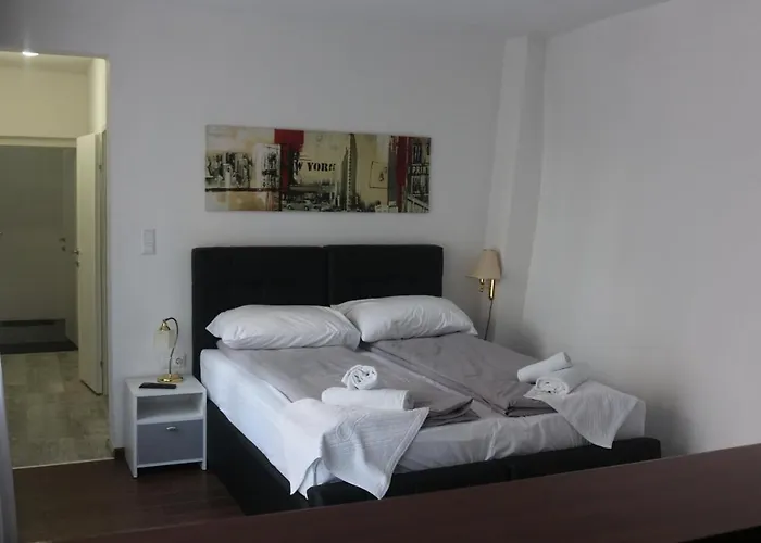 Lägenhetshotell Garden Zvonex