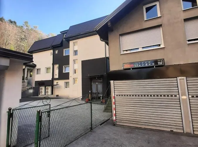 Garden Zvonex 4* Tuzla